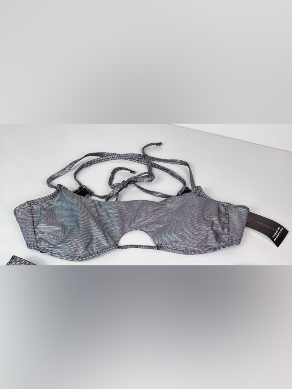 No Boundaries Juniors Bralette Bikini Top Metallic Silver Sz XL 15-17 NWT